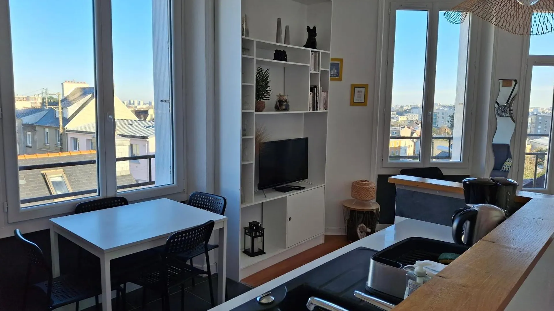 Apartment Appartement Lumineux Dans Les Hauts De Recouvrance Brest
